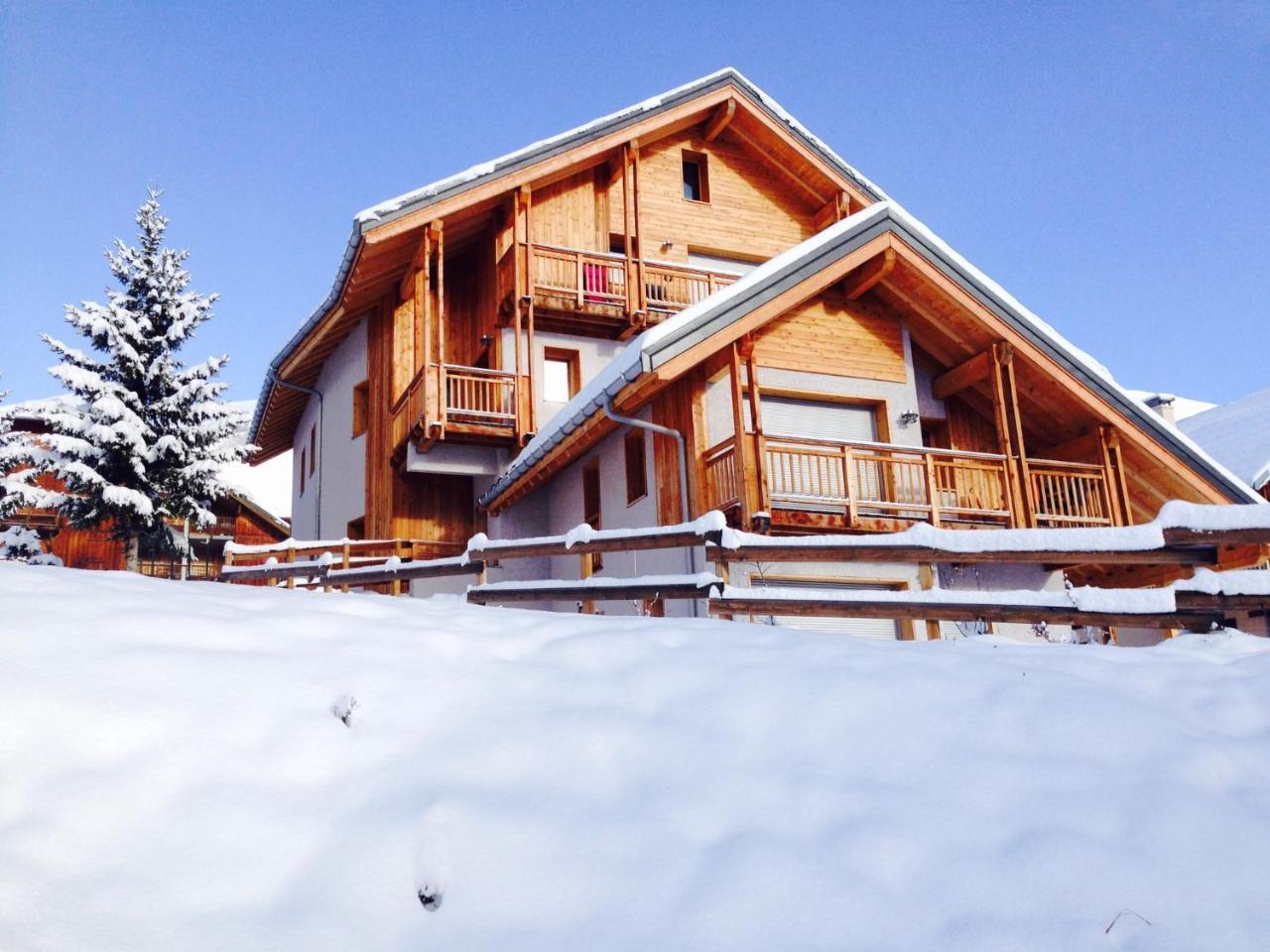 الشقق الفندقية سان-جان-دارففي  Chalet Arvina المظهر الخارجي الصورة